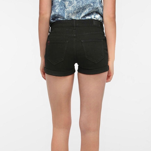 ❤️free with bundle❤️ BDG Alexa Mid-Rise Denim Short - Picture 5 of 5